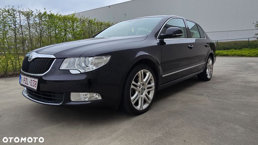 Skoda Superb 1.6 TDI Exclusive - 4