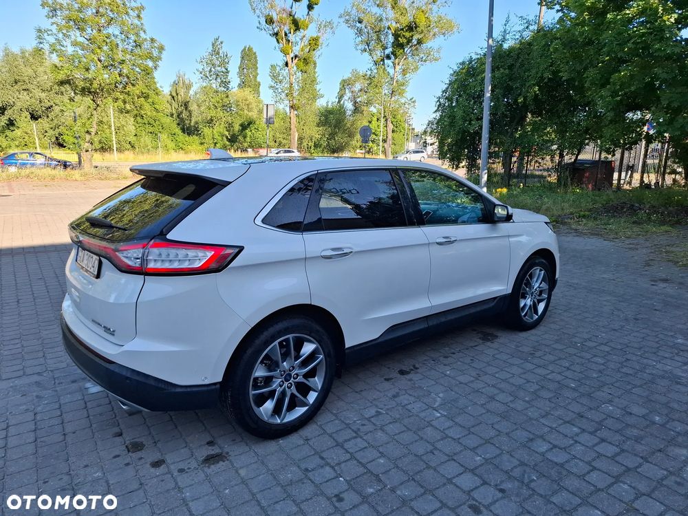 Ford Edge - 4
