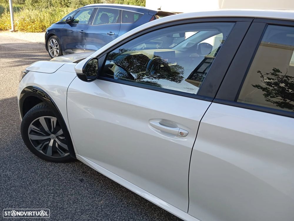 Peugeot e-208 50 kWh Active - 10