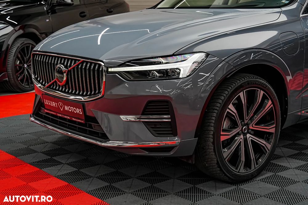 Volvo XC 60 Recharge T6 Twin Engine eAWD Inscription Expression - 17