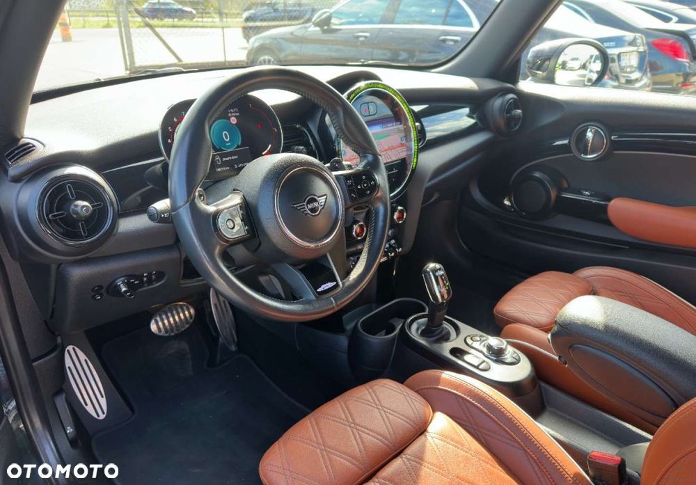 MINI John Cooper Works - 9