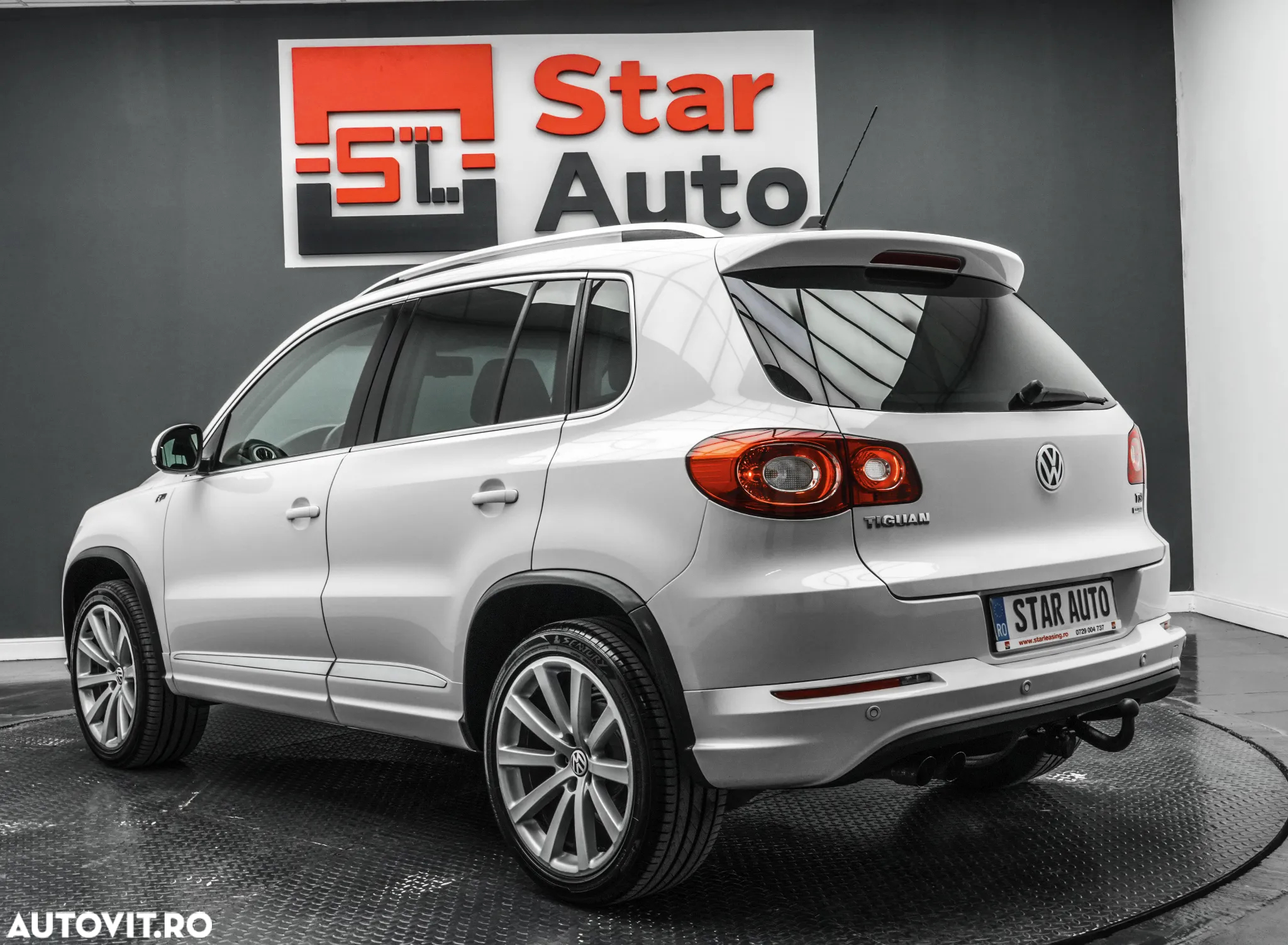 Volkswagen Tiguan - 4