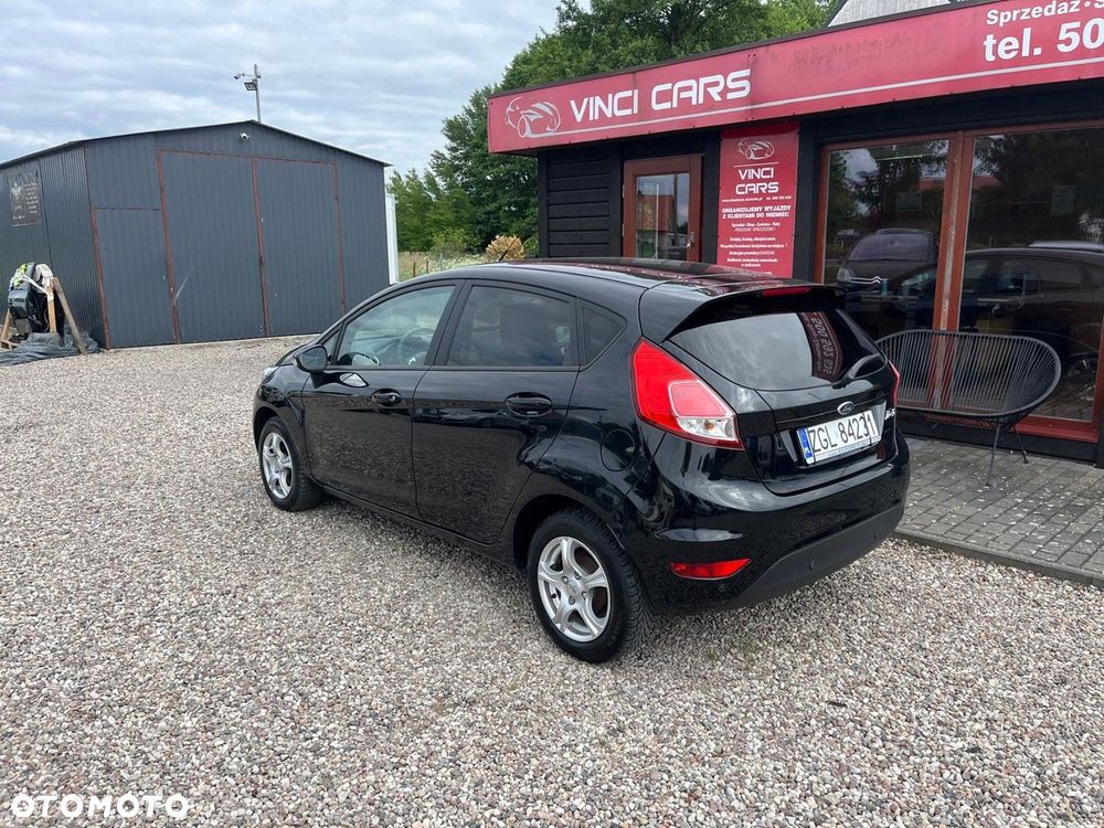 Ford Fiesta - 2