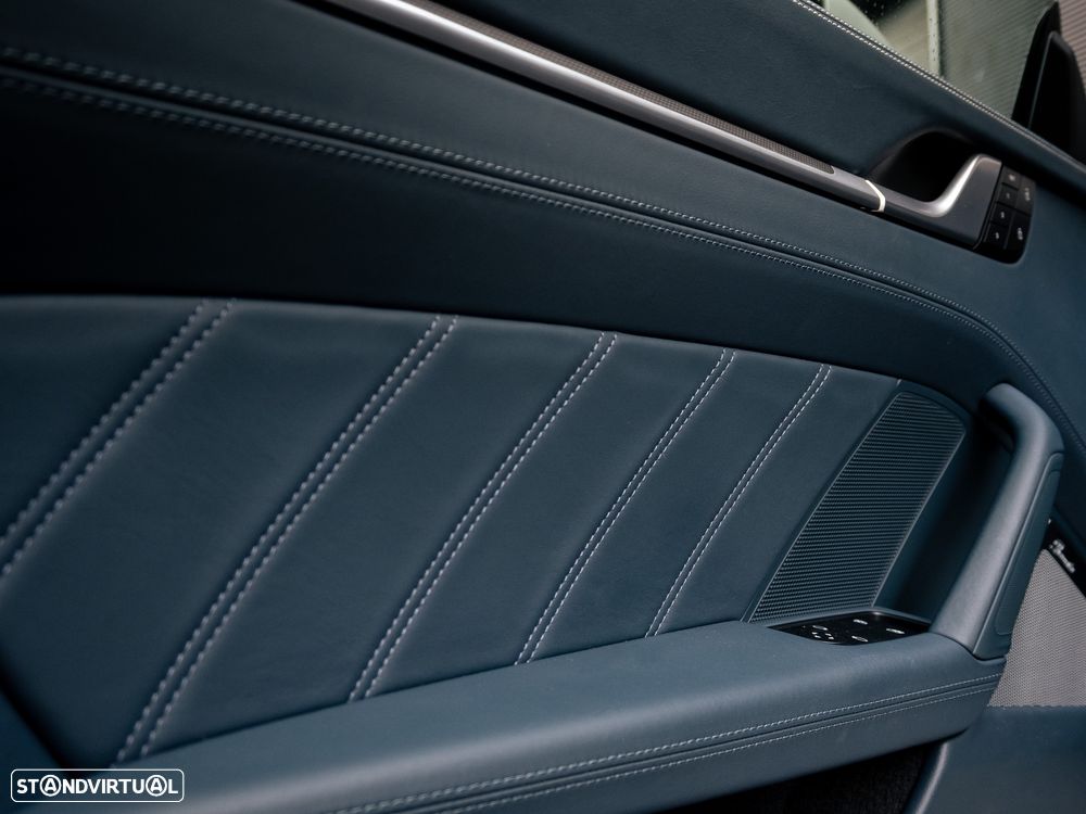 Porsche 911 (992) Turbo S PDK - 40