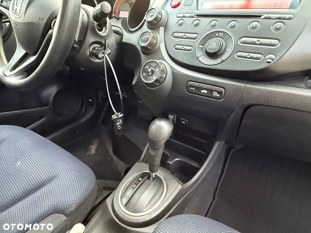 Honda Jazz 1.4 i-VTEC CVT Trend - 34