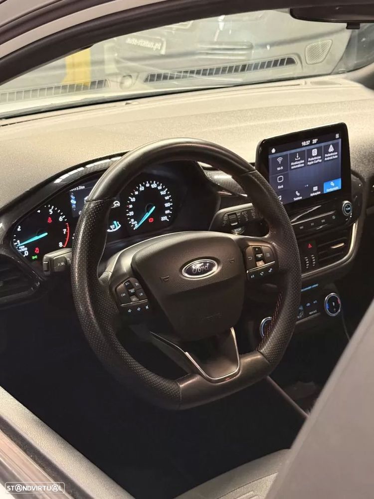 Ford Fiesta 1.0 EcoBoost ST-Line - 28