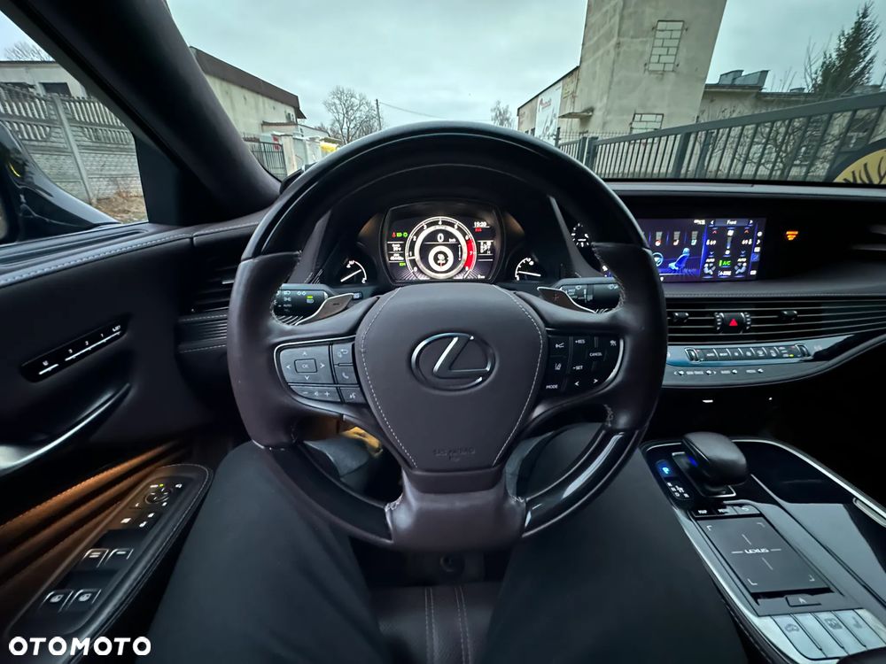 Lexus LS 500 Prestige AWD - 7