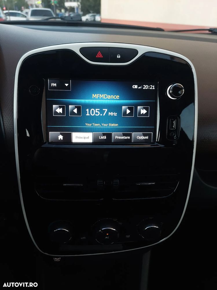 Renault Clio TCe 90 Limited - 21