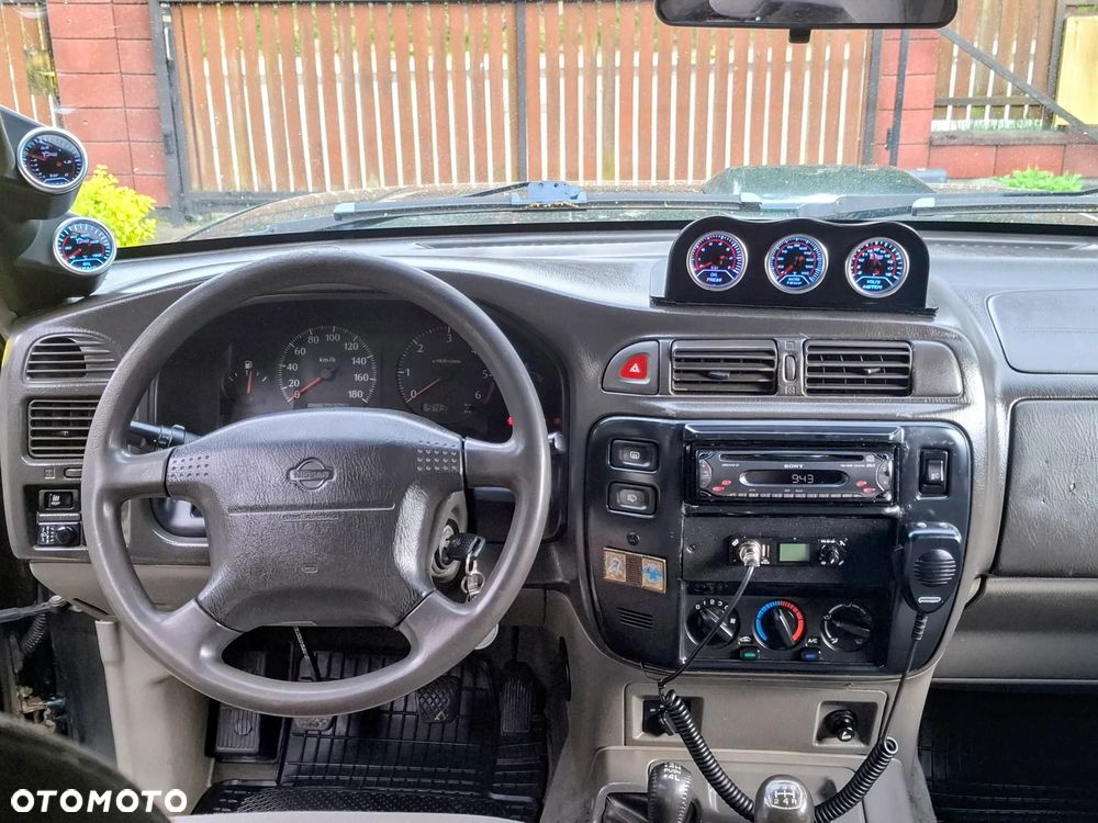 Nissan Patrol - 8
