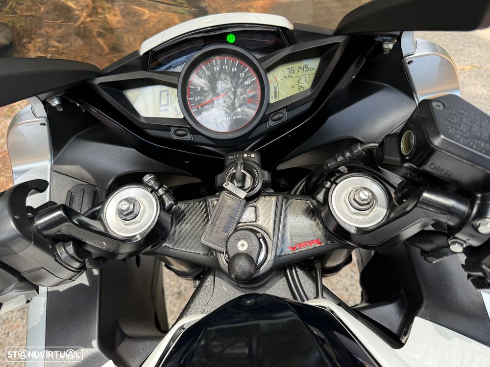 Honda VFR 1200 DCT - 31