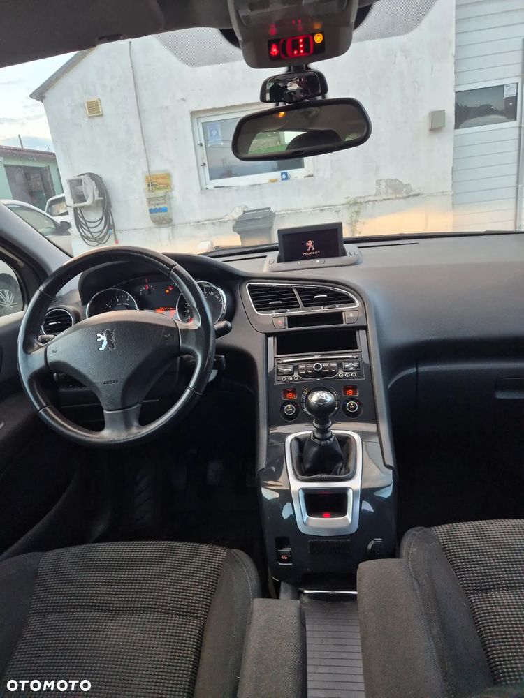 Peugeot 5008 155 THP Allure - 1