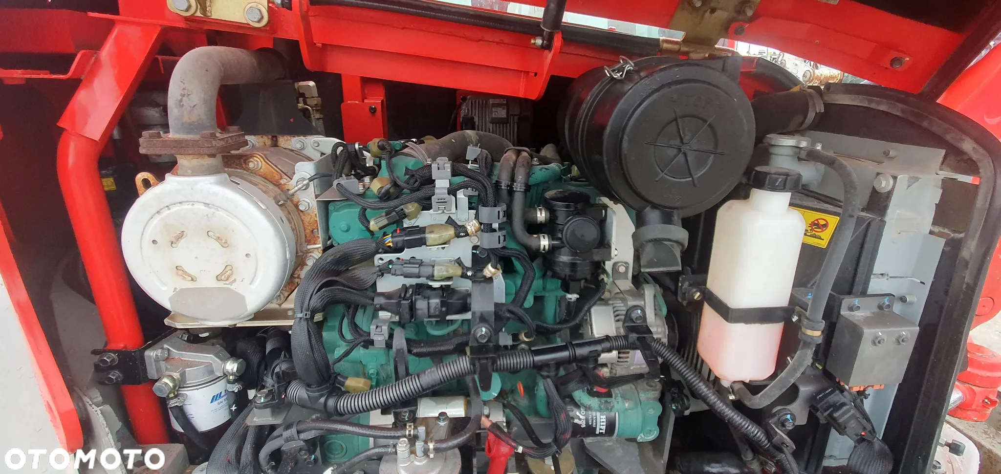 Volvo ECR 88D - 16