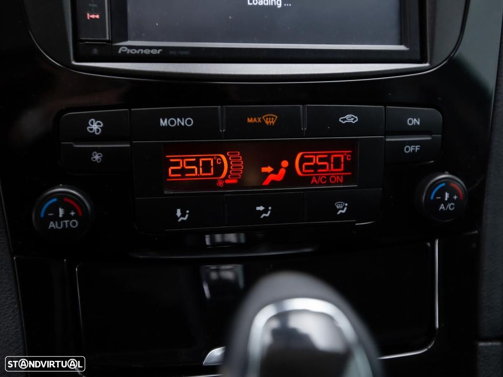 Ford S-Max - 15