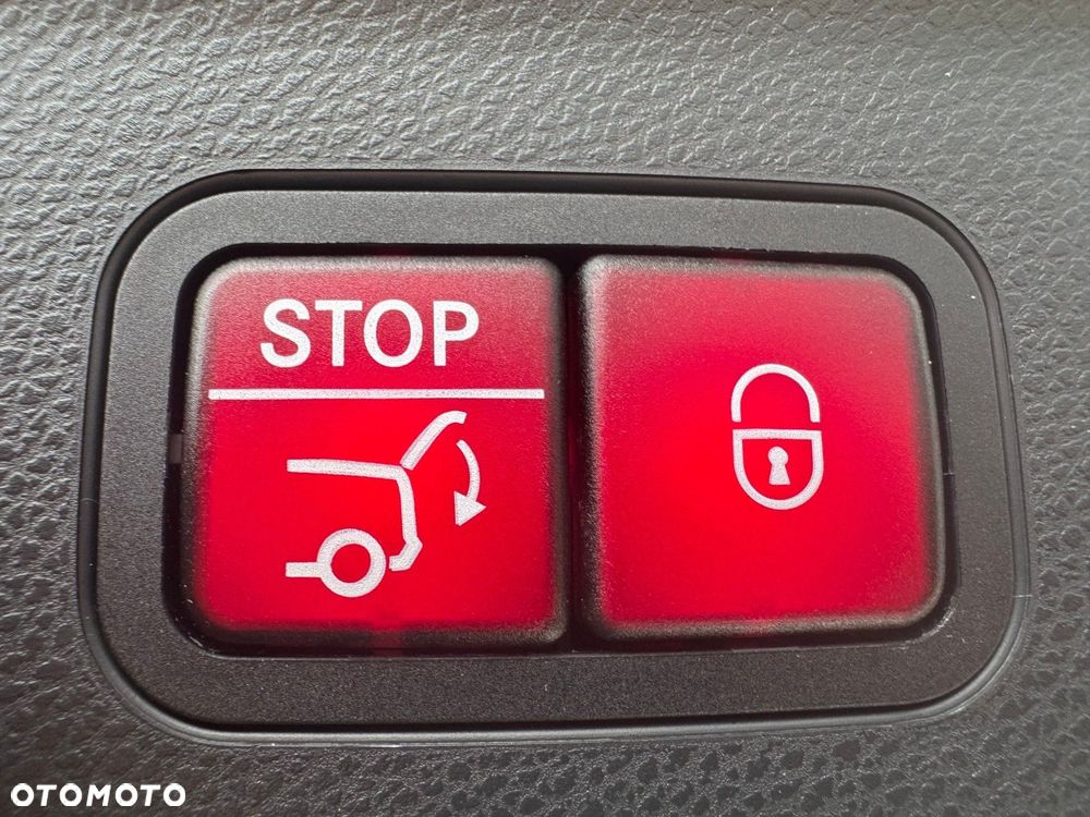 Mercedes-Benz GLC AMG 63 S 4-Matic+ - 18