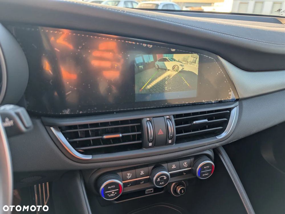 Alfa Romeo Giulia 2.0 Turbo Veloce Q4 - 15
