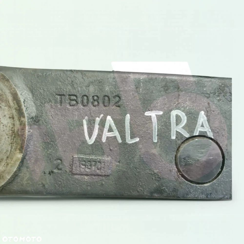 Ramię podnośnika TB0801 TB0802 V37723100 V37723000 Valtra - 7