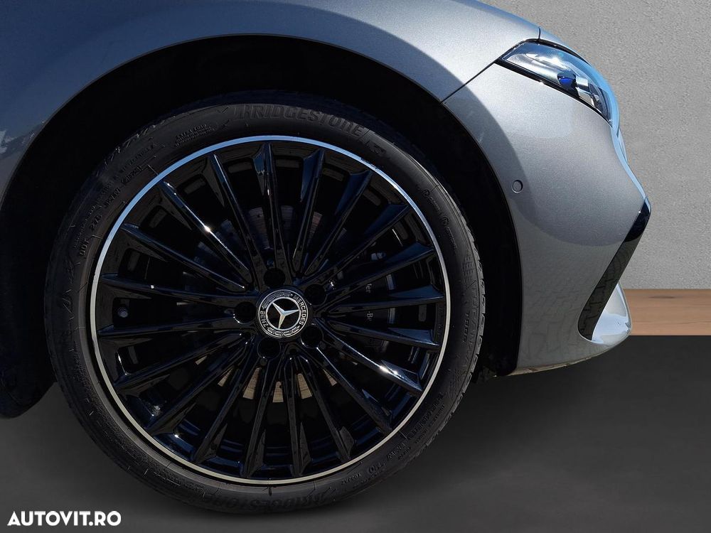 Mercedes-Benz A 250 e 8G-DCT Edition AMG Line - 16