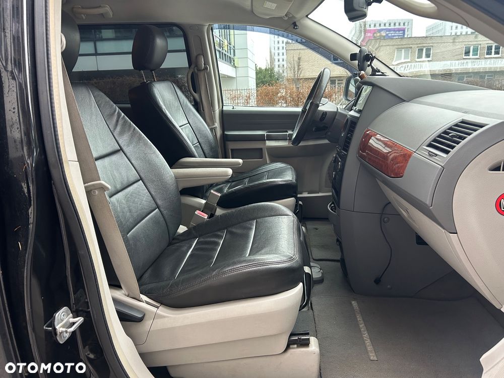 Chrysler Grand Voyager 3.8 V6 Limited - 15