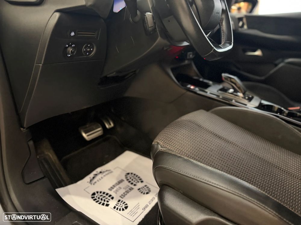 DS DS3 E-TENSE PERFORMANCE LINE - 35