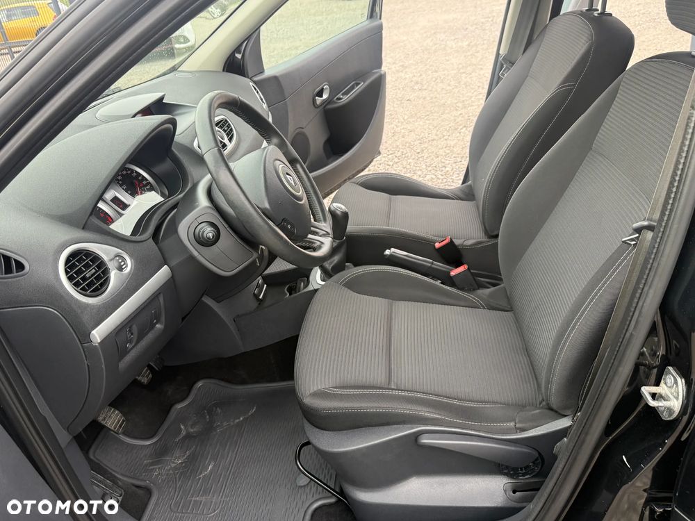 Renault Clio 1.2 16V Dynamique - 21