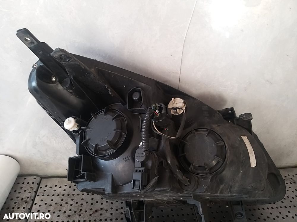 Far stanga renault koleos 1 hy 26060jy - 2