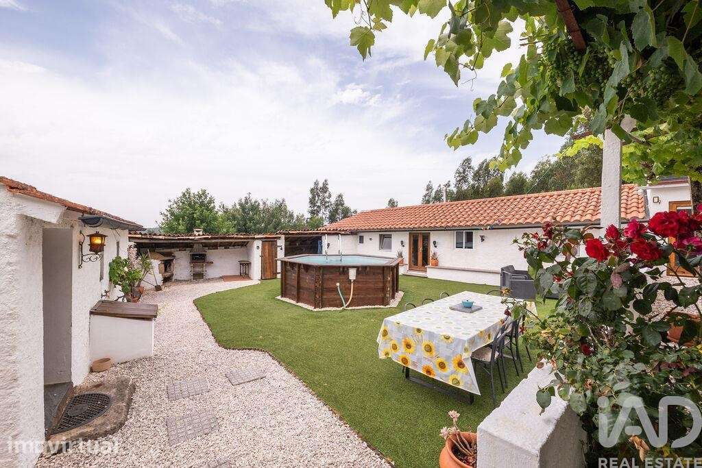Casa / Villa T6 em Vila Facaia de 255 m2 - Grande imagem: 3/40