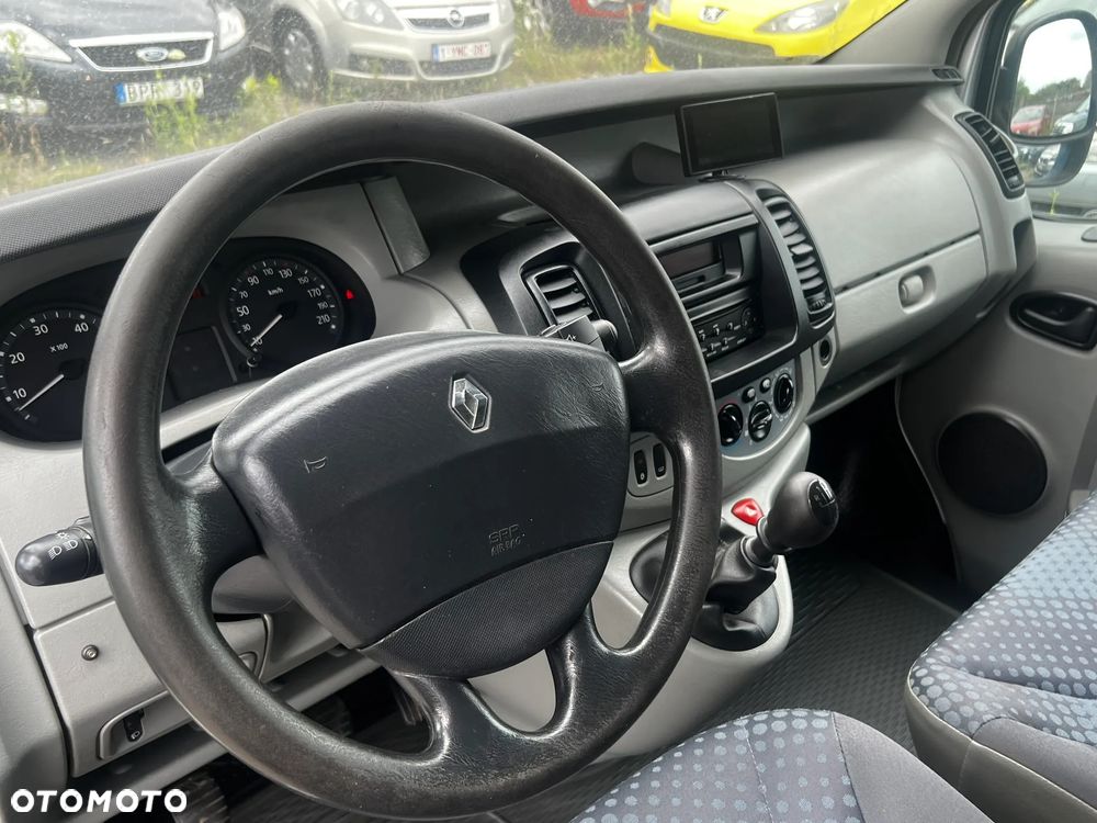 Renault Trafic - 14