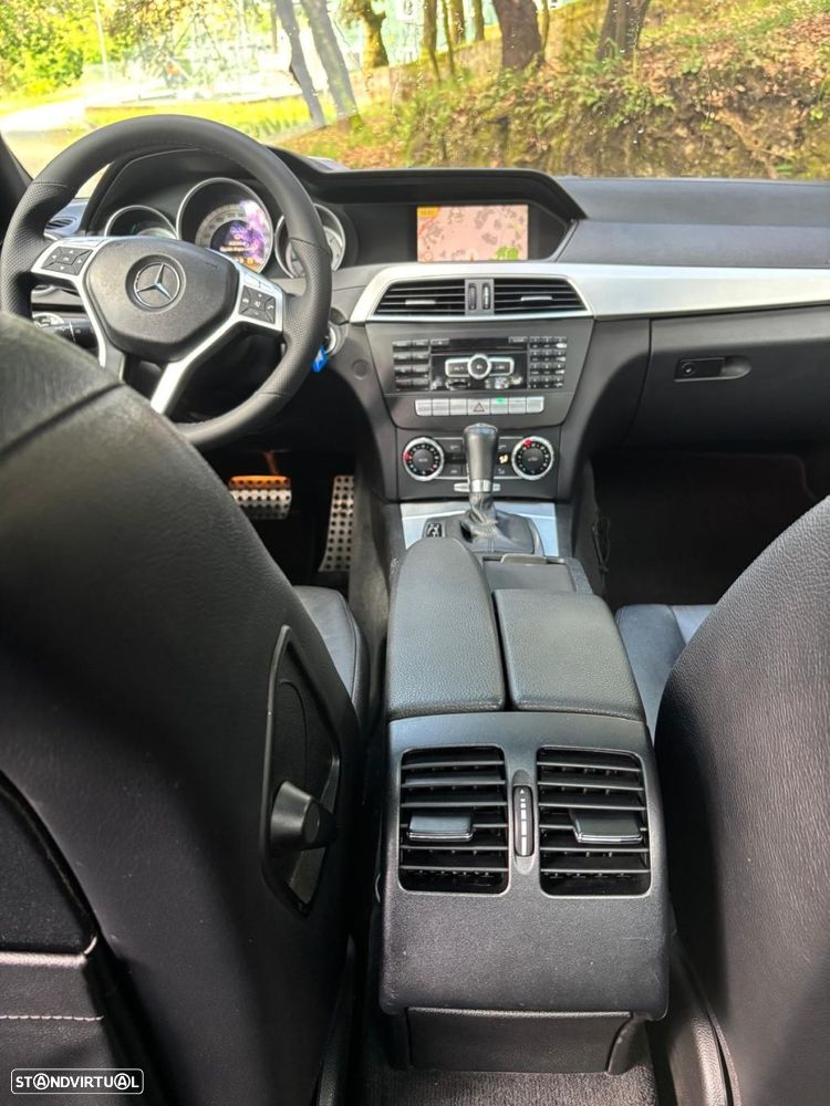 Mercedes-Benz C 250 - 16