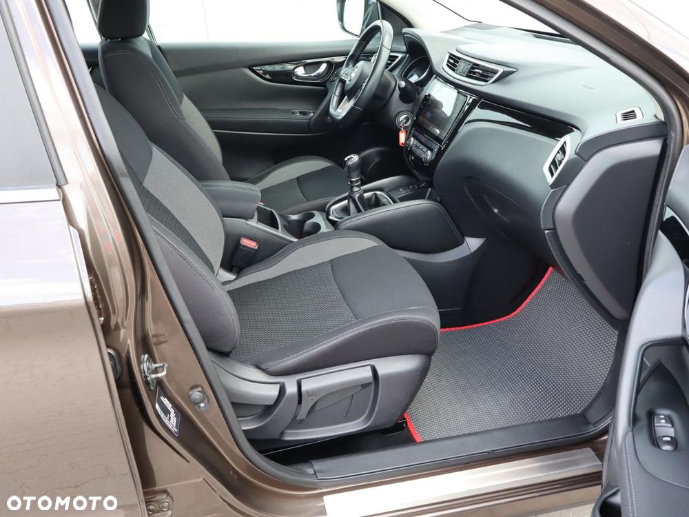 Nissan Qashqai - 6