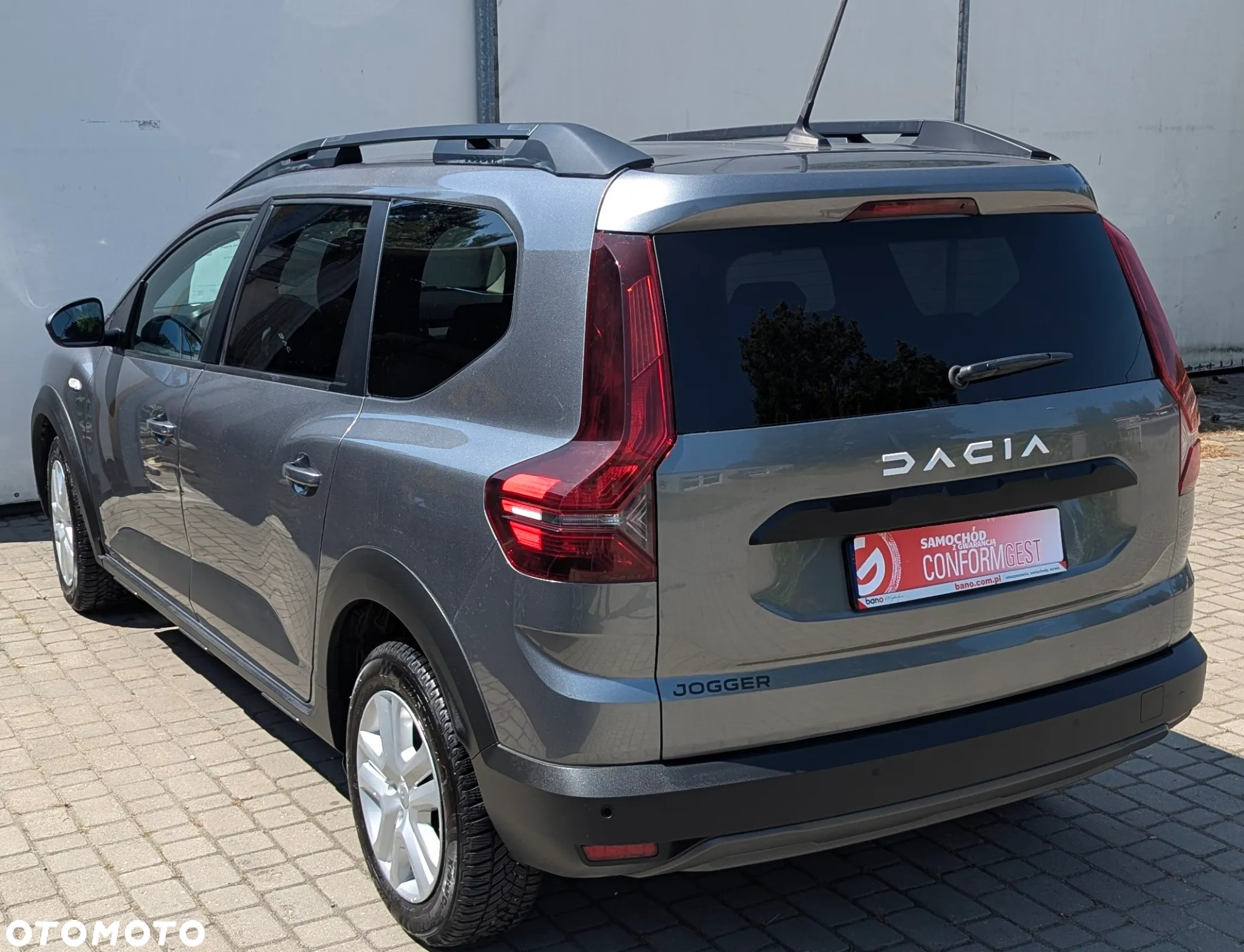 Dacia Jogger 1.0 TCe Essential 7os - 8