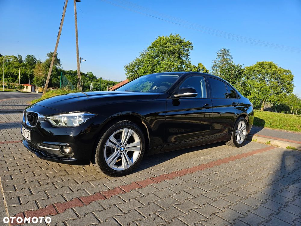 BMW Seria 3 318d Sport Line - 4