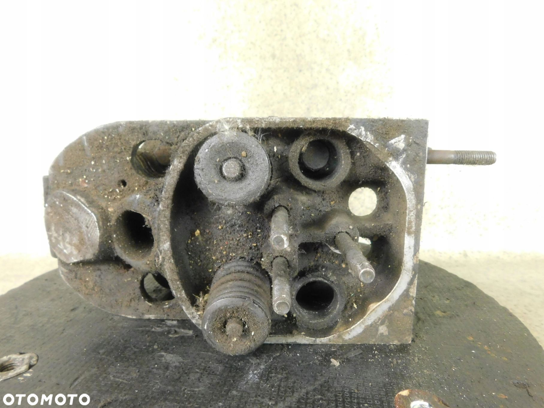 9760Kz Rr350 Głowica Silnika Deutz Linde H30 F4L19 - 6