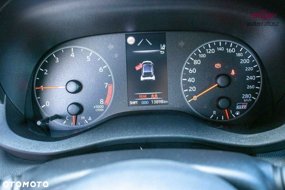 Toyota GR Yaris - 11