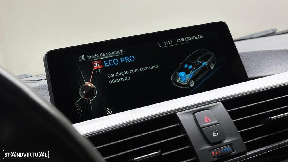 BMW 320 d xDrive Aut. M Sport - 12