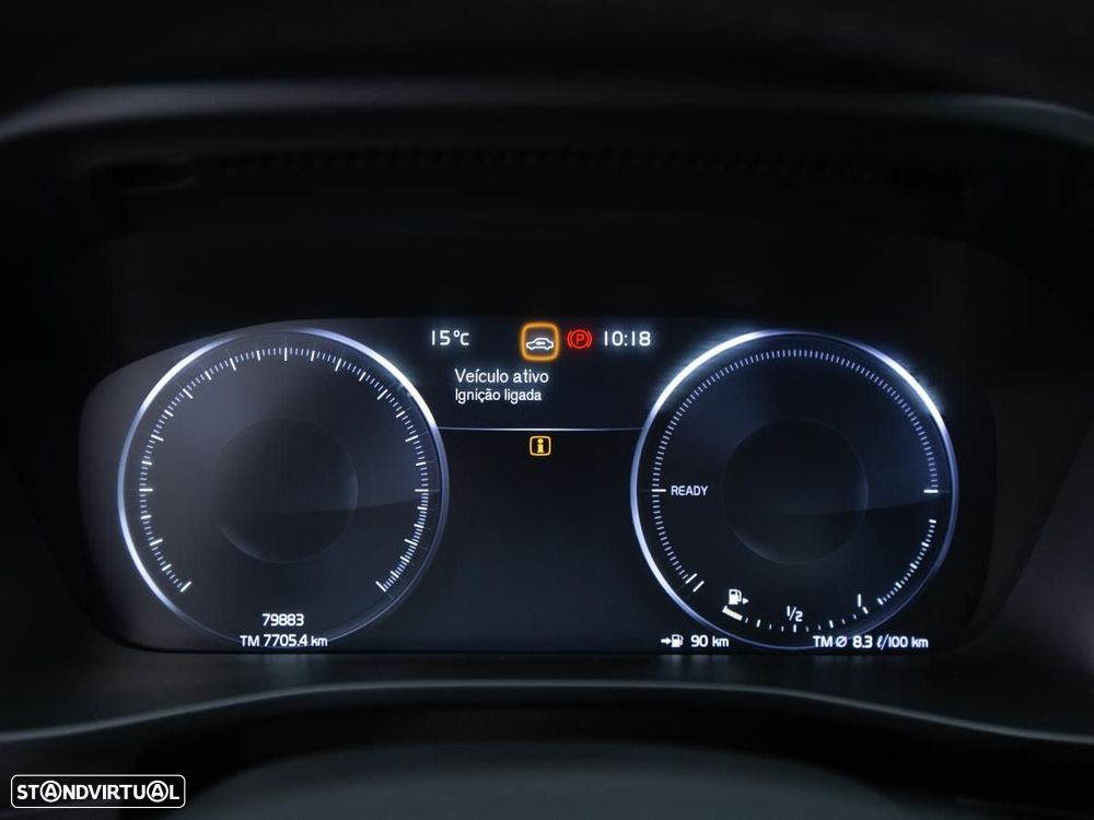 Volvo XC 40 1.5 T4 PHEV Essential - 22