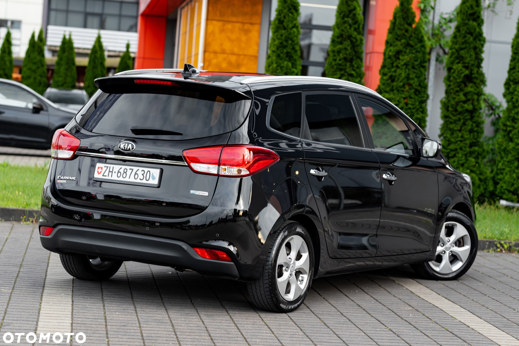 Kia Carens 1.7 CRDi XL 7os DCT - 4