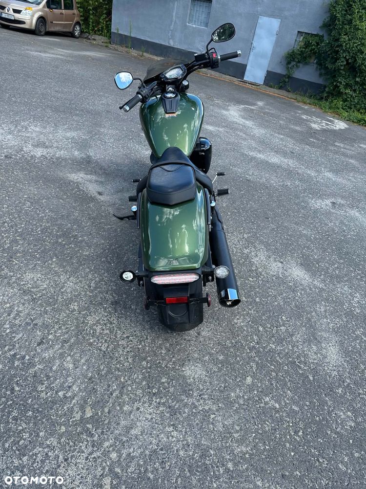 Yamaha XVS - 7