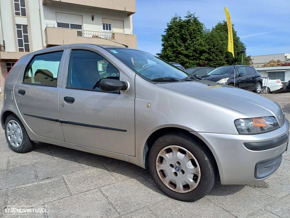 Fiat Punto 1.2 16V ELX - 2