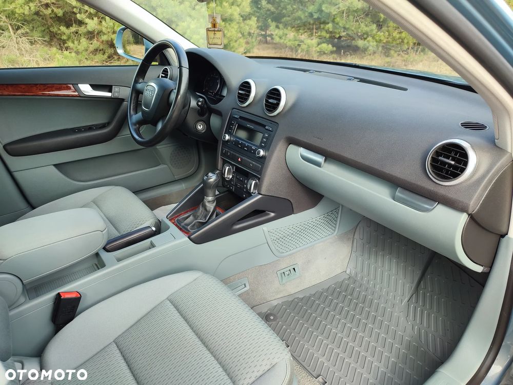 Audi A3 Sportback 1.4 TFSI S line Sportpaket (plus) - 21