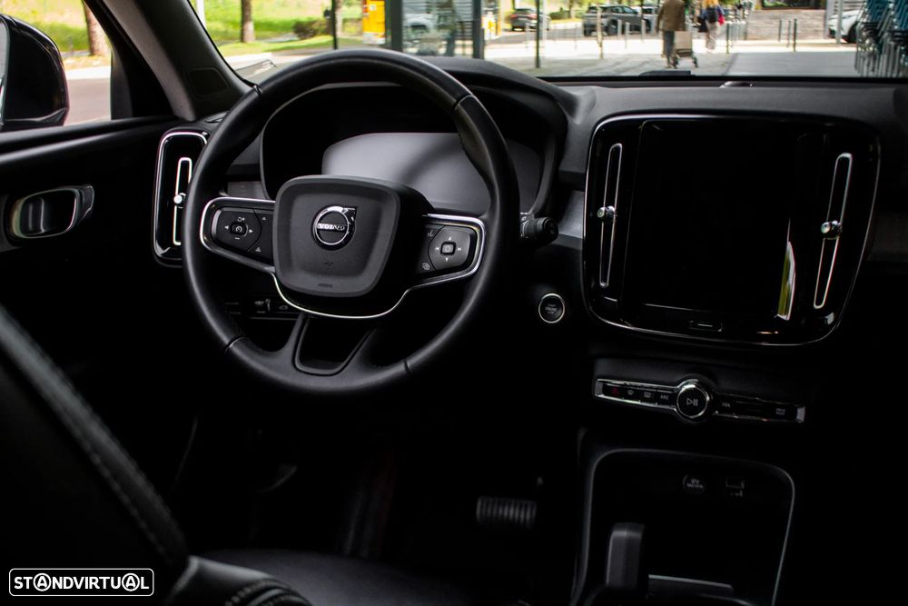 Volvo XC 40 1.5 T4 PHEV Inscription - 34