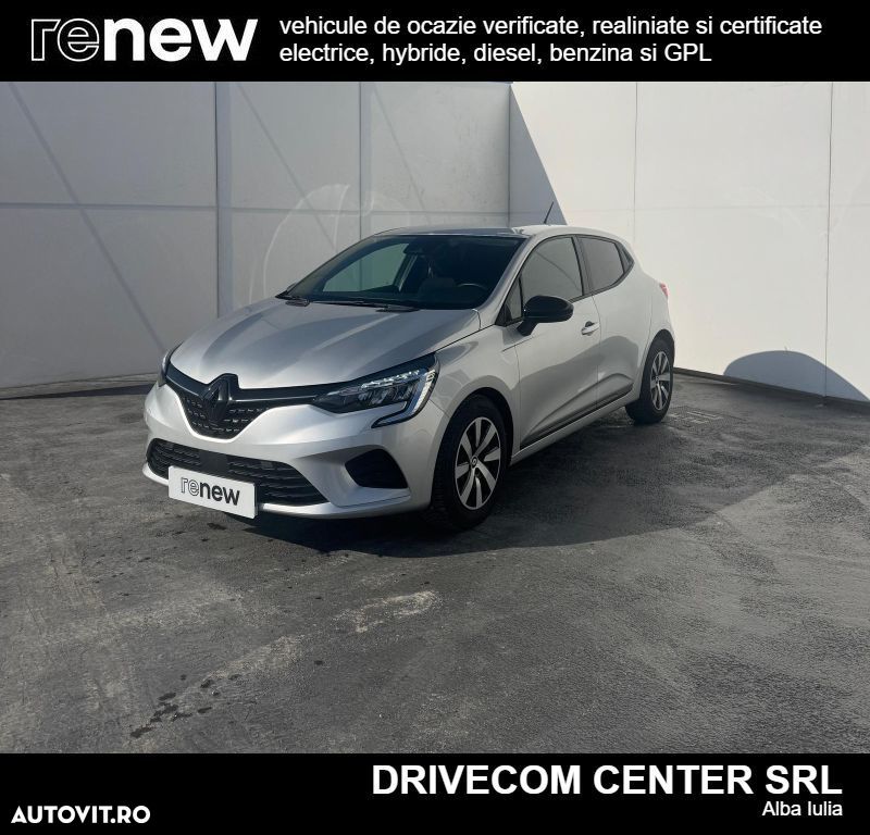 Renault Clio - 1