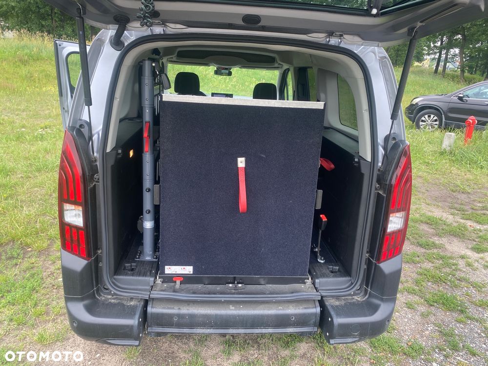 Peugeot Rifter 130 L1 EAT8 GT - 25