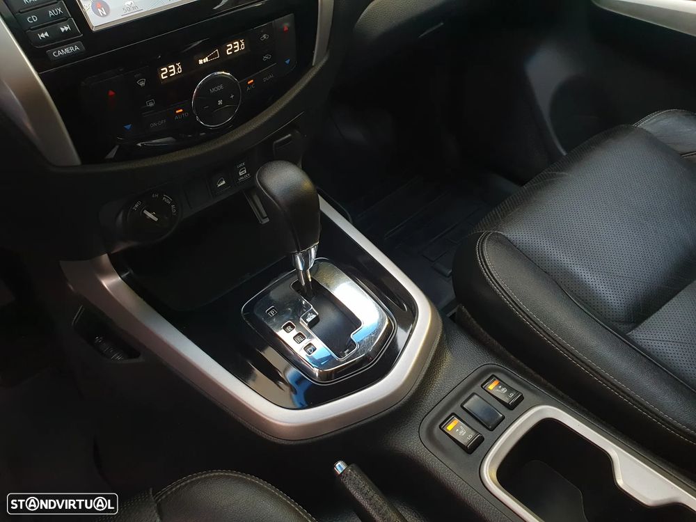 Nissan Navara 2.3 dCi CD 4WD Tekna AT - 11
