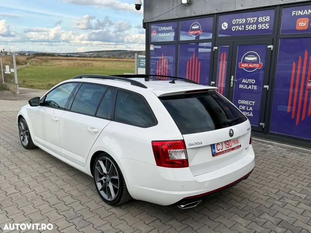 Skoda Octavia Combi 2.0 TDI (Green tec) DSG RS - 5