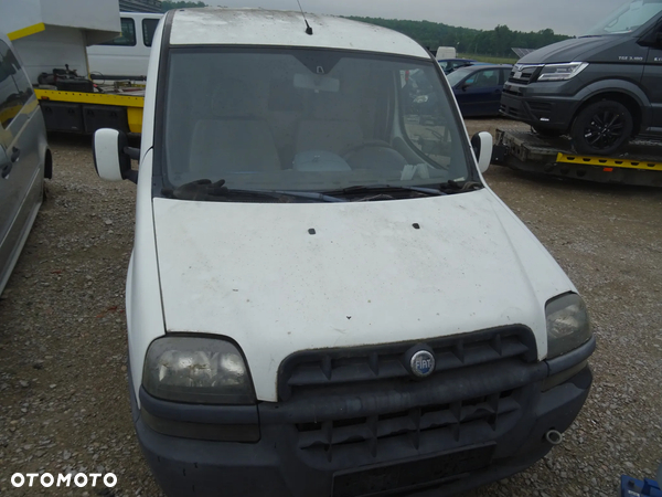 Fiat Doblo 2005 lakier(Bianco Beyaz) na części maska zderzak drzwi błotnik