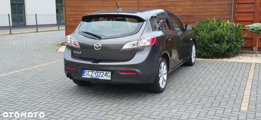 Mazda 3 - 16