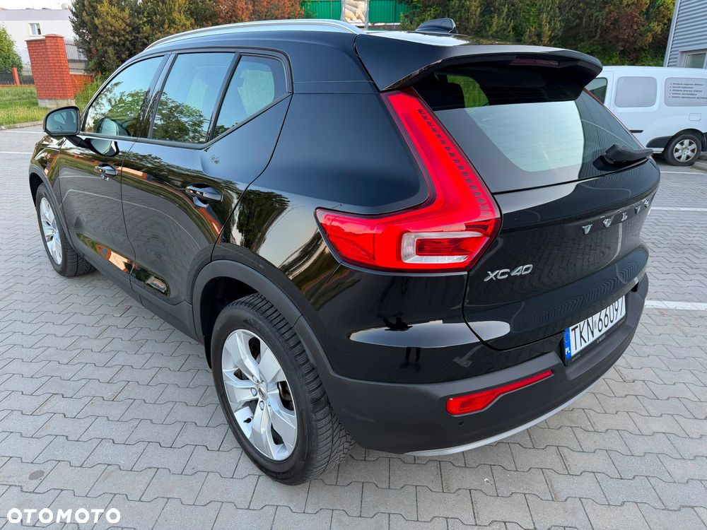 Volvo XC 40 D3 Momentum Pro - 5