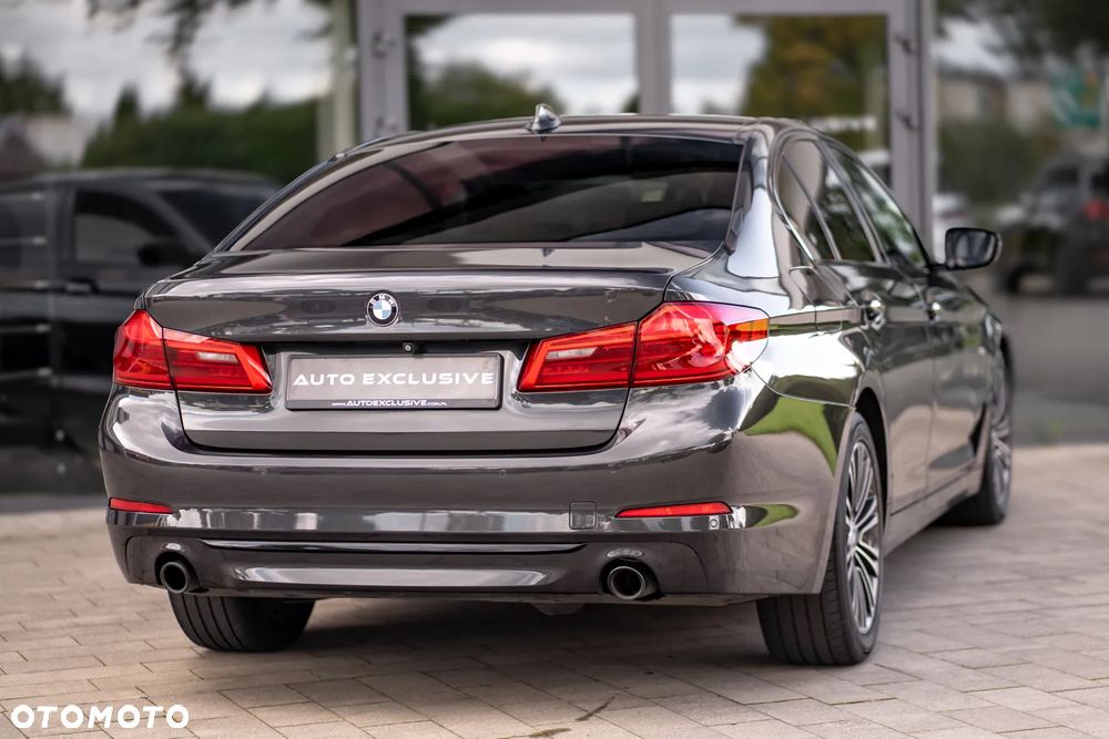 BMW Seria 5 520d Luxury Line sport - 21