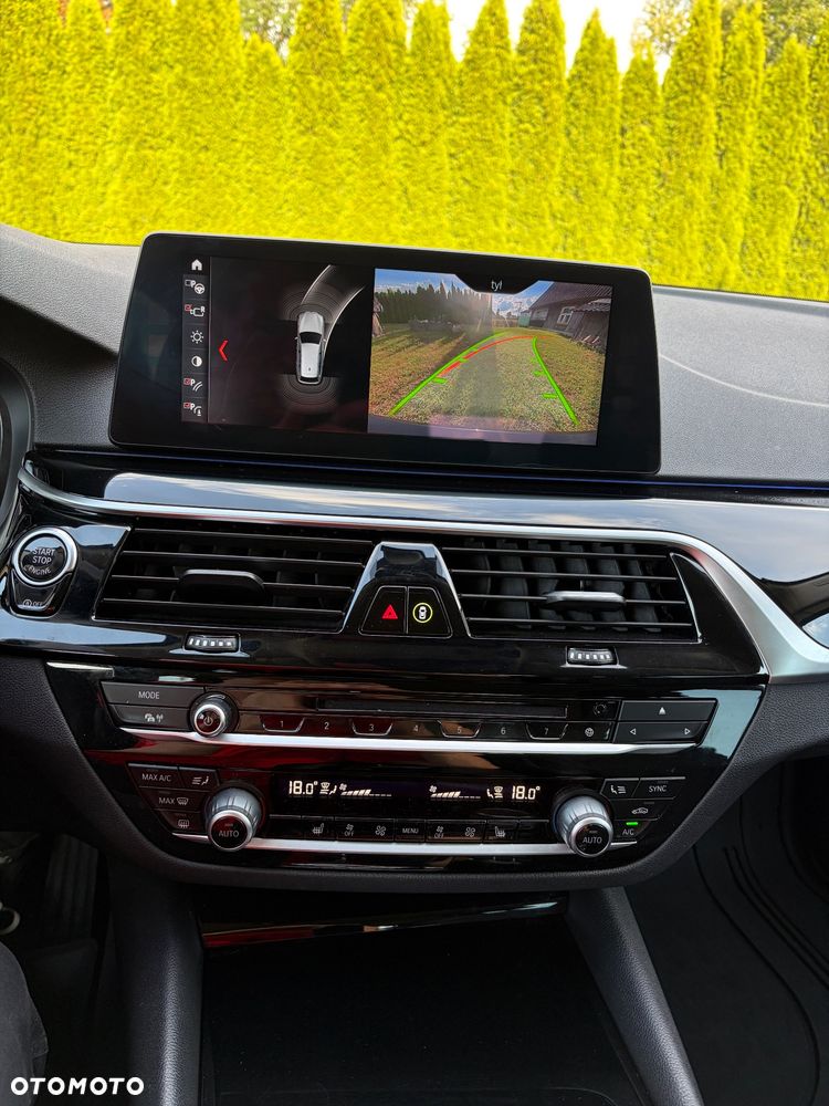 BMW Seria 5 - 18