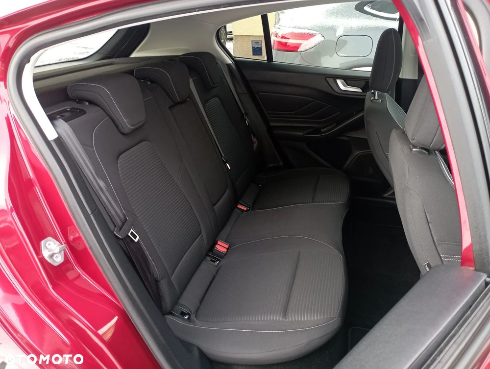 Ford Focus 1.0 EcoBoost Titanium ASS - 10